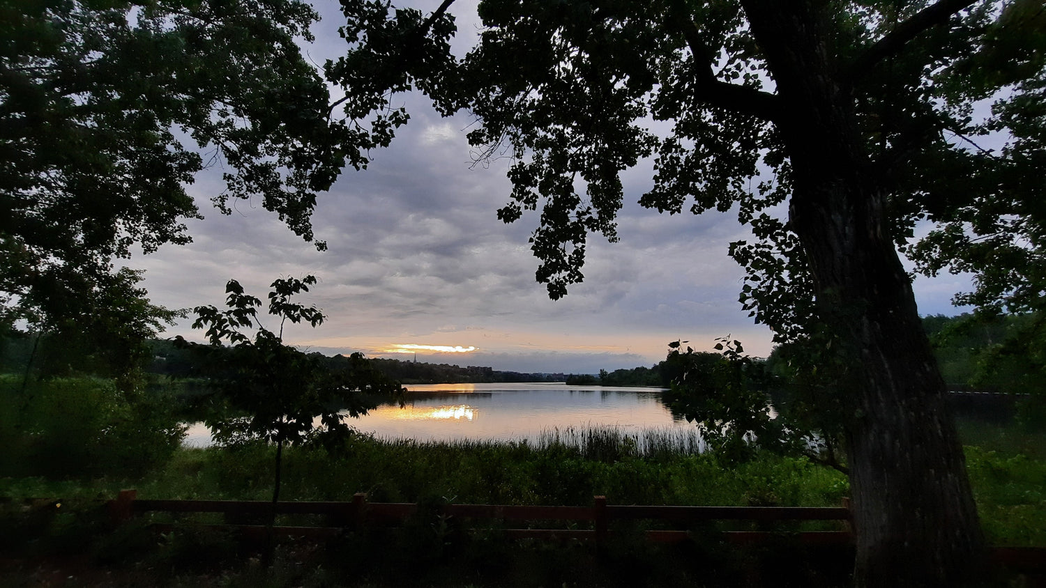 Tentative Du Soleil Après L’orage 19 Juin 2021 (Vue Bp2) 5H38