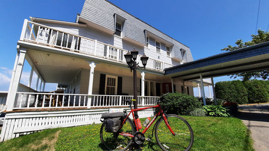 Auberge Sur Mer - À Notre-Dame-Du-Portage Le Fleuve St-Laurent 29 Juin 2021 (Jour 7) Cliquez Pour