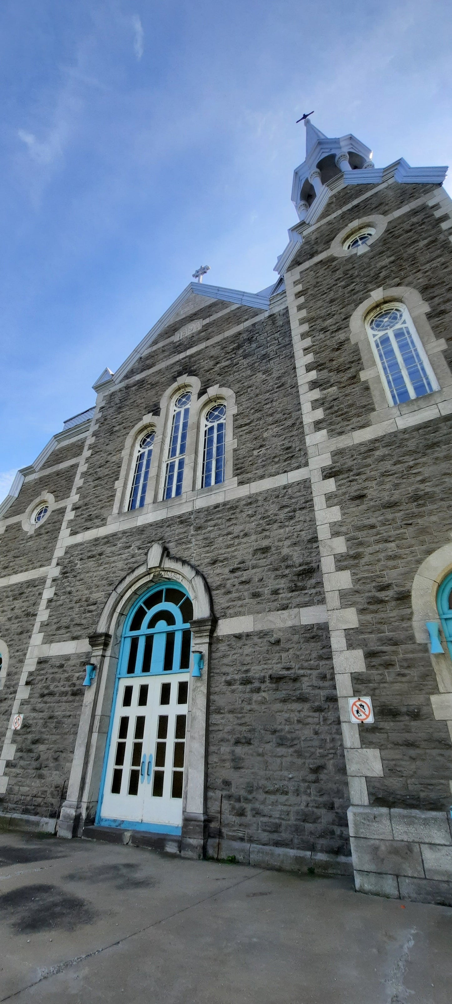 Eglise De La Paroisse St-Jean L’evangéliste À Thurso