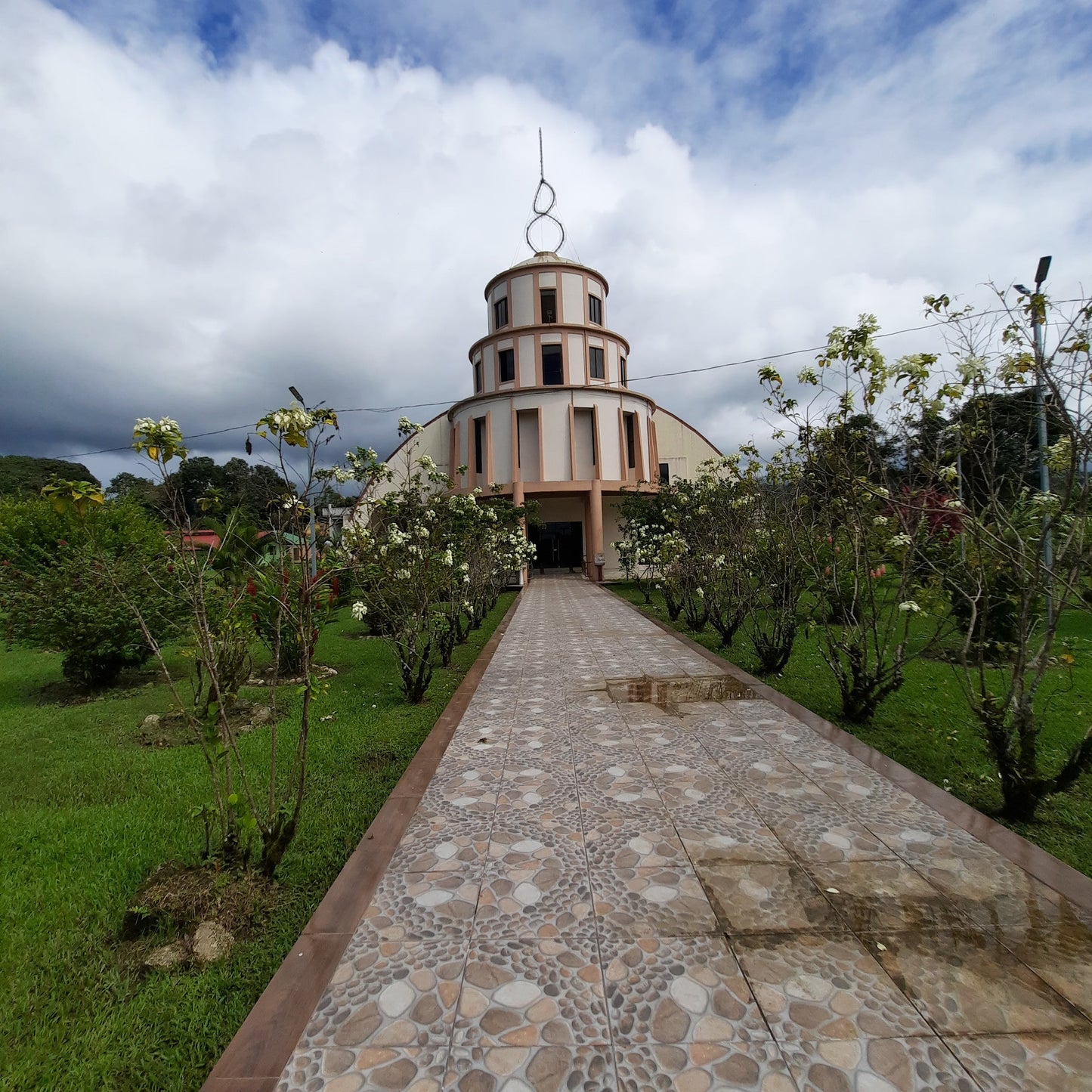 Iglesia La Luz Del Mundo